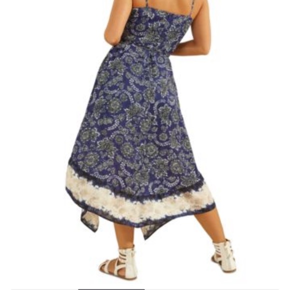 the bay guess dress